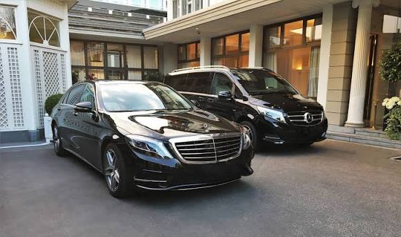 Lady-Taxi fleet — Mercedes S-Class and V-Class